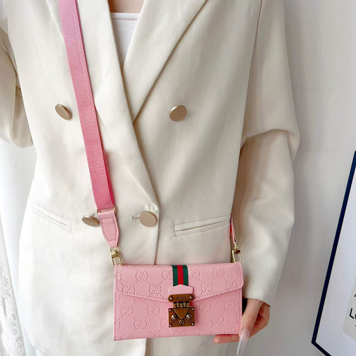 アイフォーン17pro gucci グッチ 携帯ケース 