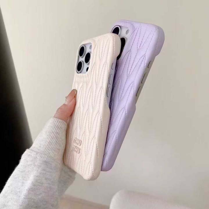 ハイブランド miumiu ミュウミュウ アイフォーン17pro max スマホケース