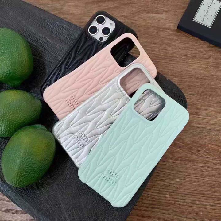 ミュウミュウ風 iphone17プラス