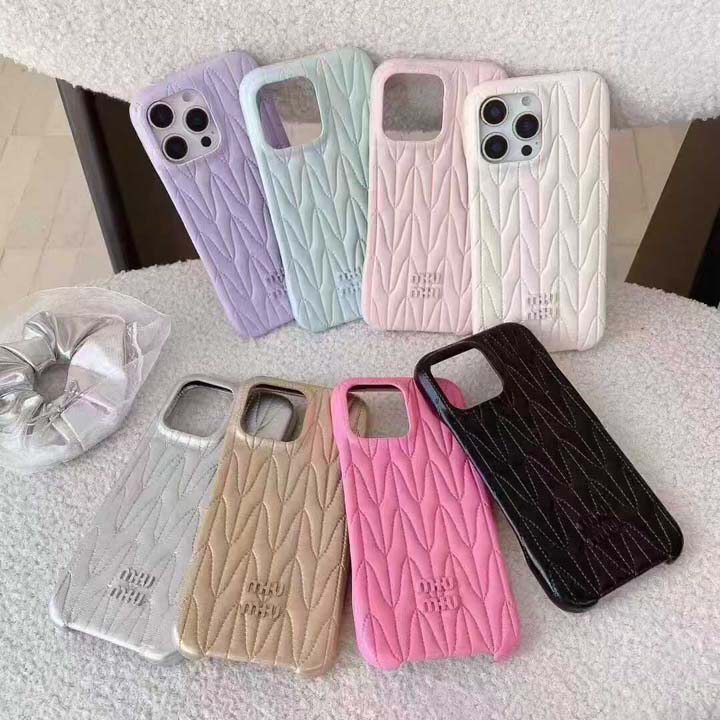 ミュウミュウ miumiu 携帯ケース アイホンiphone17