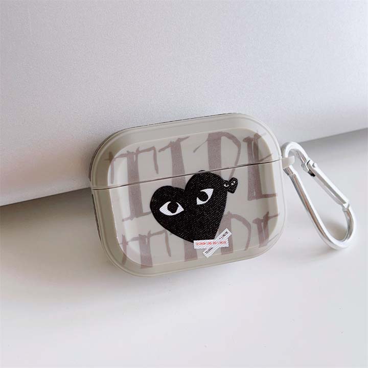 コムデギャルソン comme des garçons ケース アイフォーン17