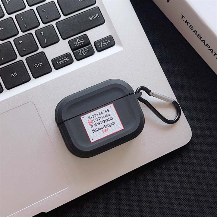 ブランド 収納ケース iphone17プラス 