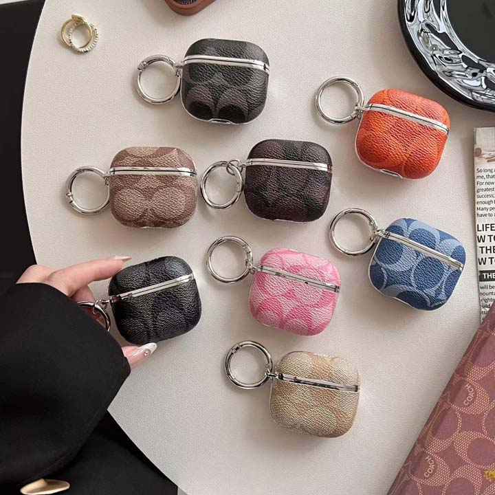 coach コーチ アイフォーン17プロ 収納ケース 