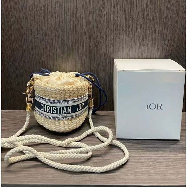 アイフォーン17plus 収納ケース ディオール dior