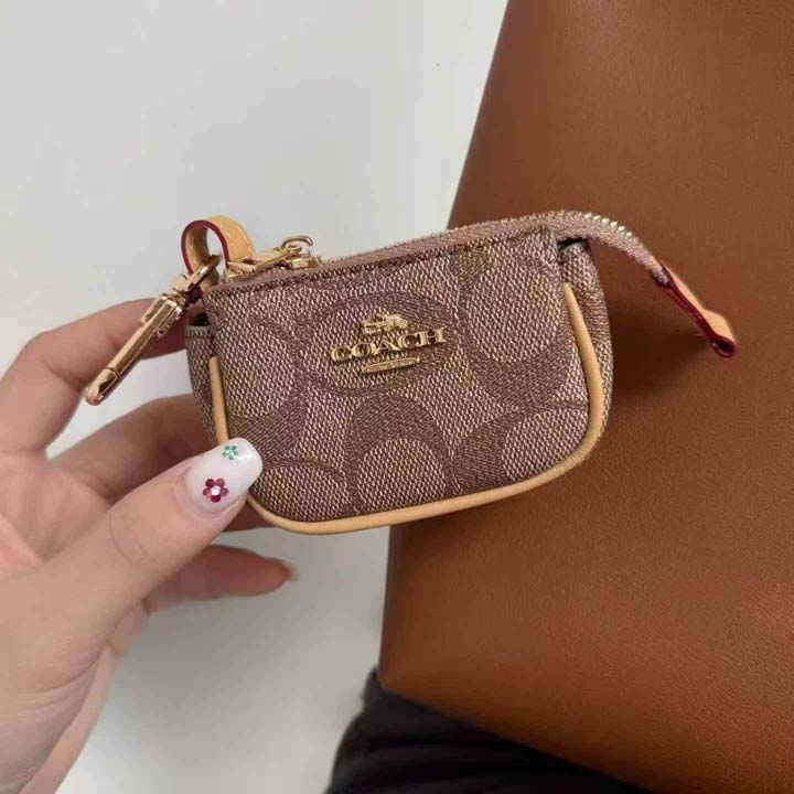 ハイブランド カバー アイホンiphone17 コーチ coach