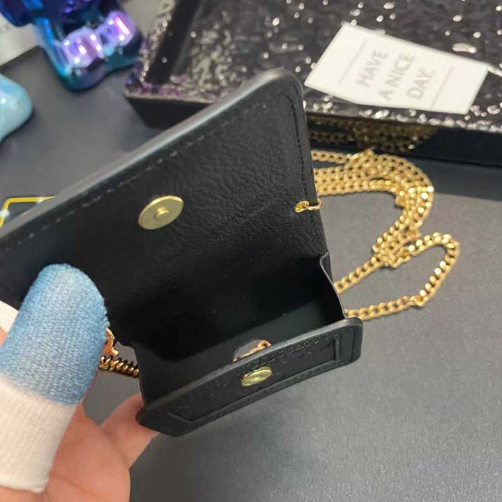 グッチ gucci アイフォーンiphone17プラス カバー 