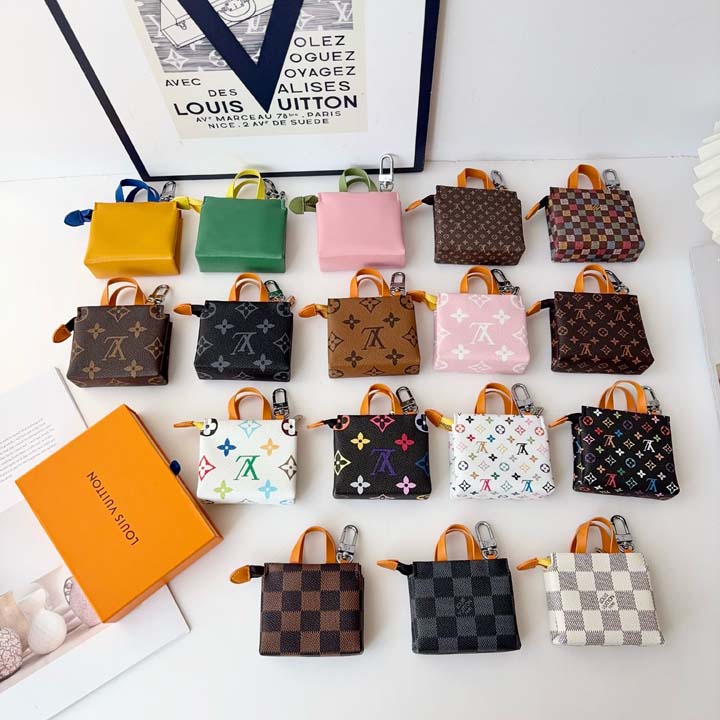 アイフォン18プロ max カバー ルイヴィトン風