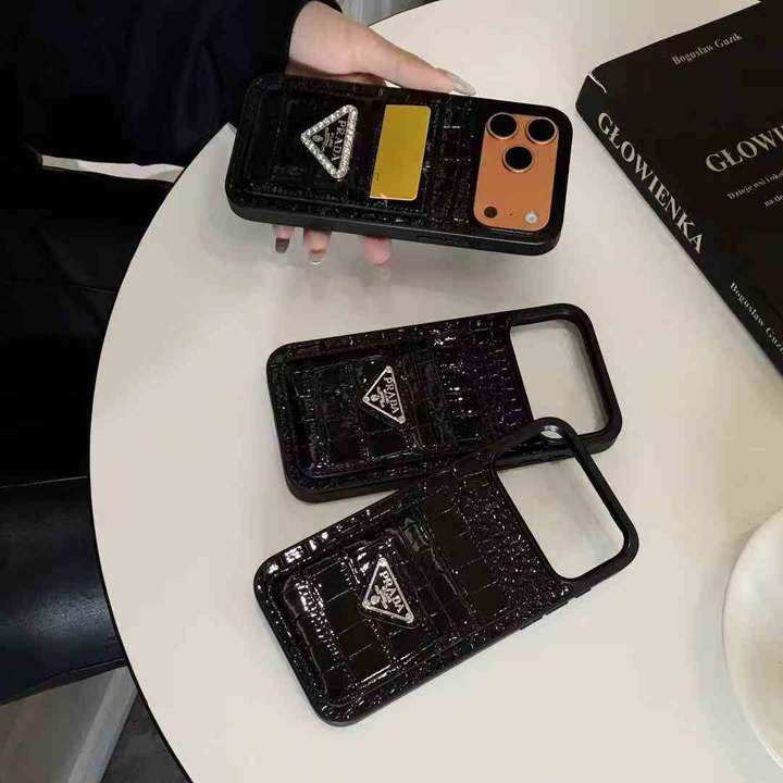 ブランド ケース アイフォン17プラス prada