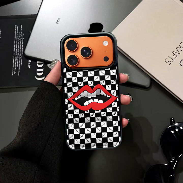 chrome hearts アイフォーンiphone18 