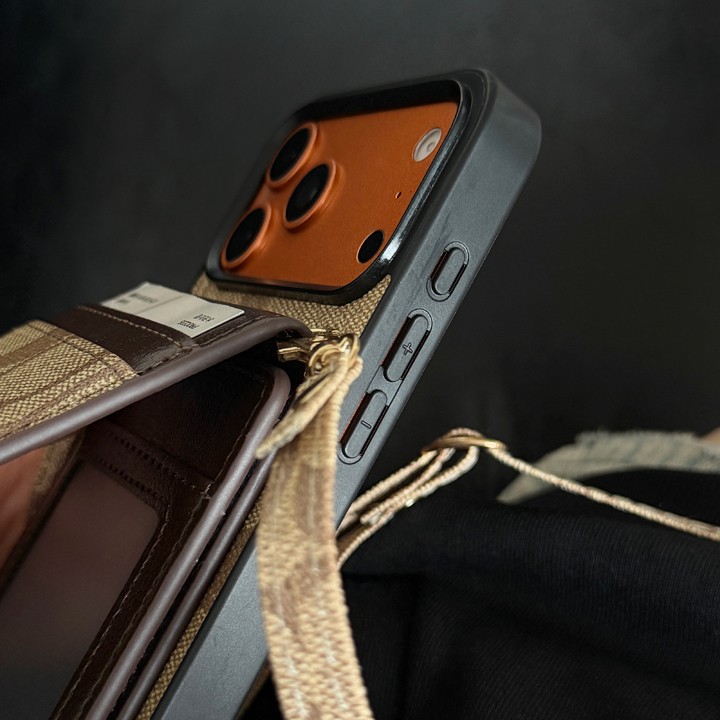ハイブランド カバー iphone18プロ max コーチ 