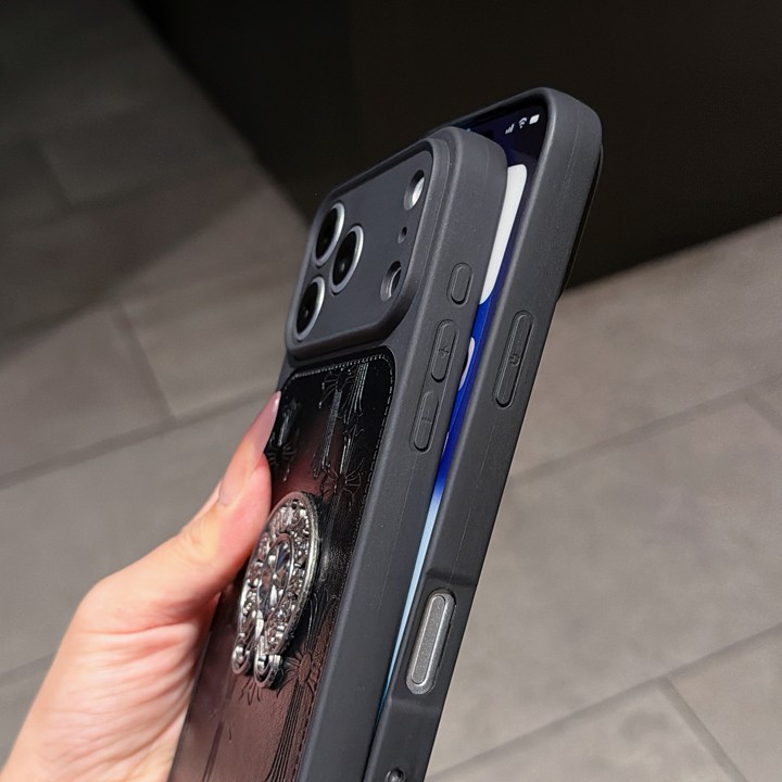 ブランド カバー アイフォン17プラス chrome hearts クロームハーツ 