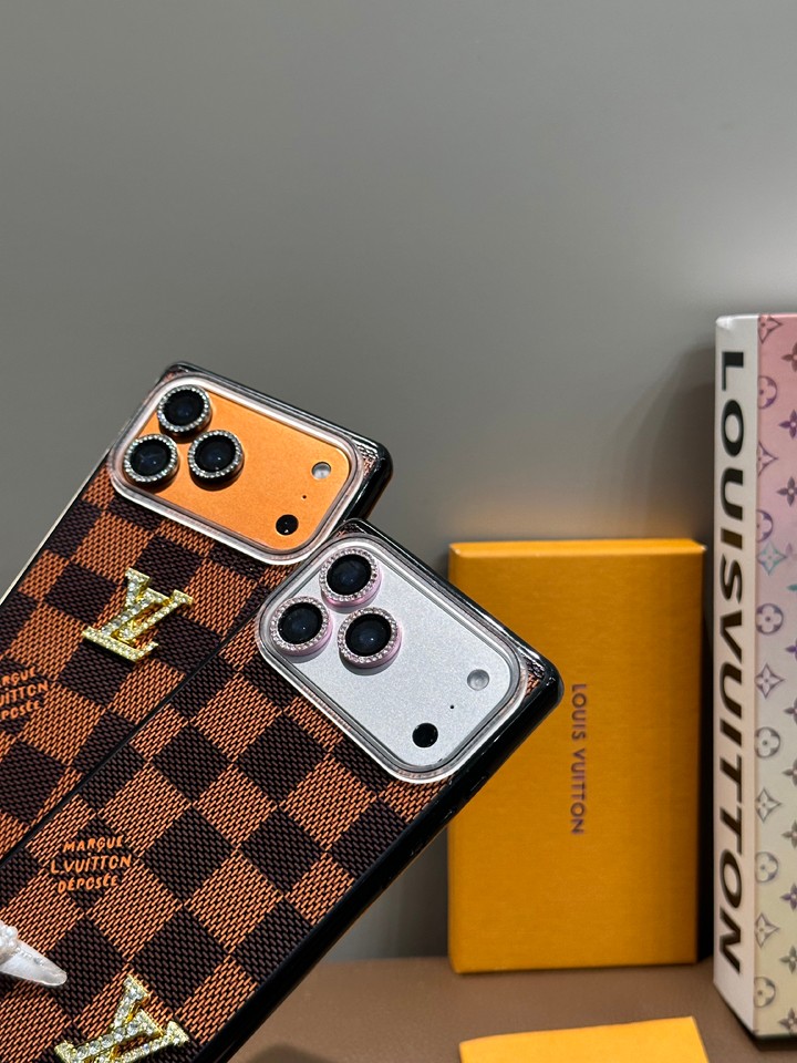 ブランド iphoneiphone18 携帯ケース 