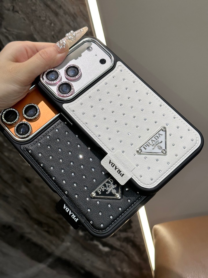 アイフォーンiphone17プロ プラダ カバー 
