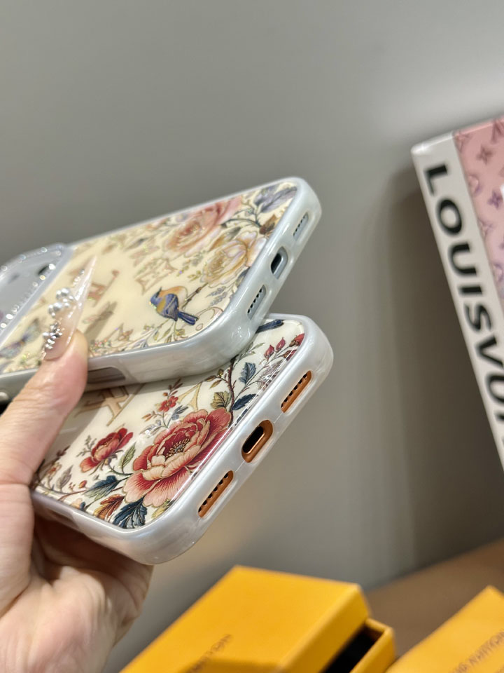 ハイブランド カバー アイフォーン18プロ max ルイビトン