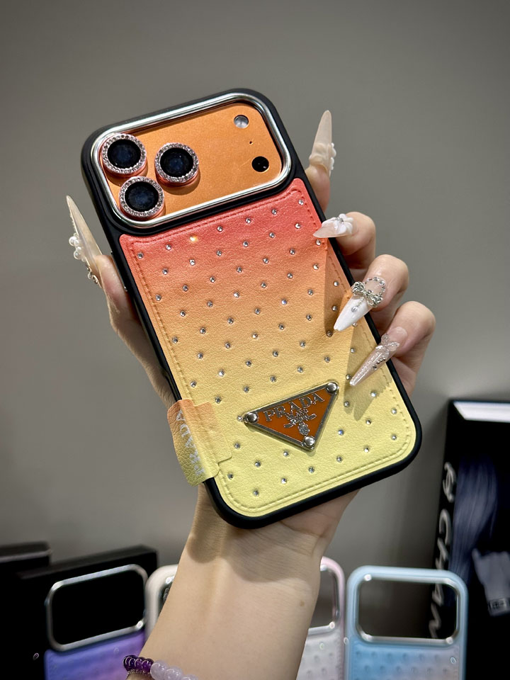 prada アイホンiphone18 携帯ケース