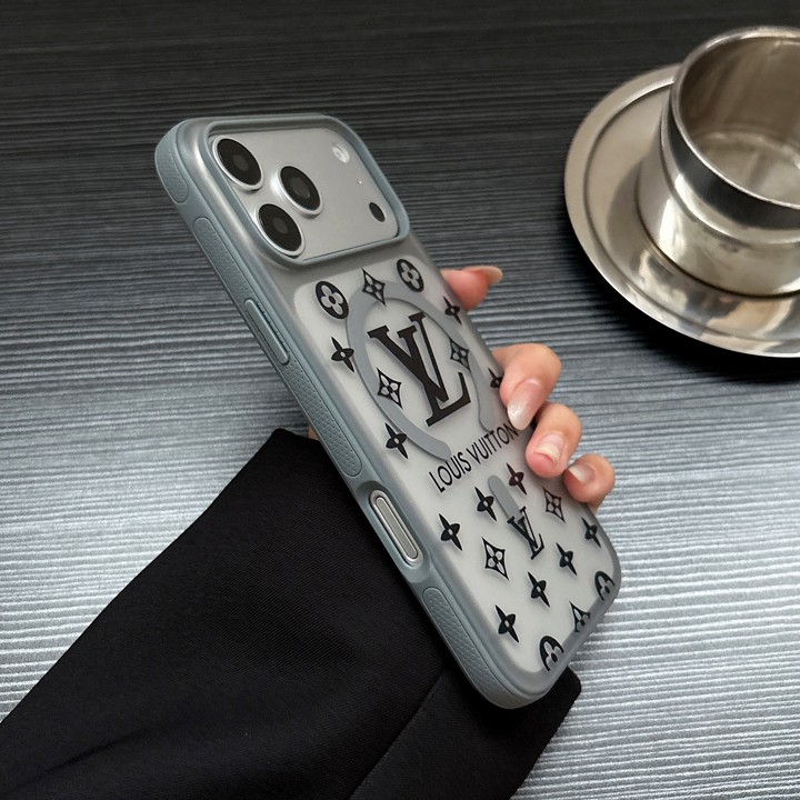 ハイブランド アイホン15 pro スマホケース 