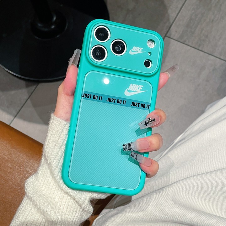 シャネル風 アイフォーンiphone17プラス カバー