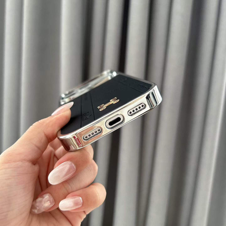 エルメス風 ケース アイフォン18プロ max