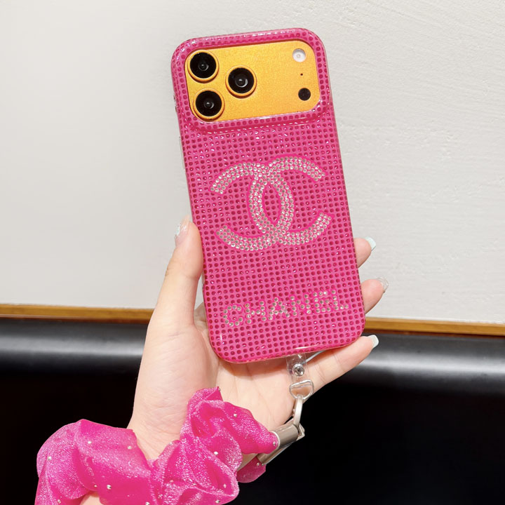 chanel風 iphone18プロ max