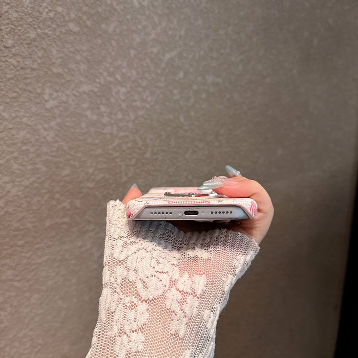 ハイブランド 携帯ケース iphoneiphone18プラス prada