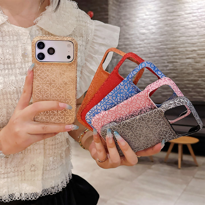 ハイブランド ケース アイフォーン18 loewe