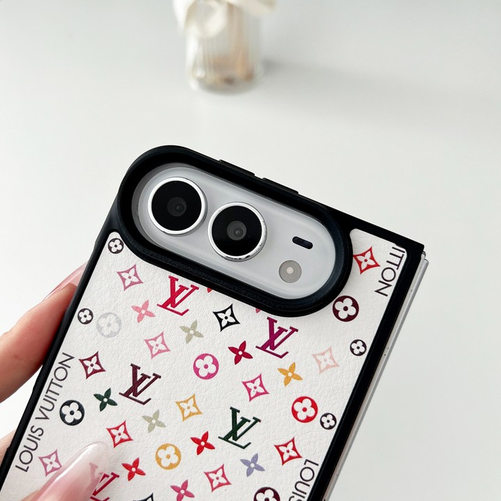 ブランド カバー iphoneiphone18プロ 