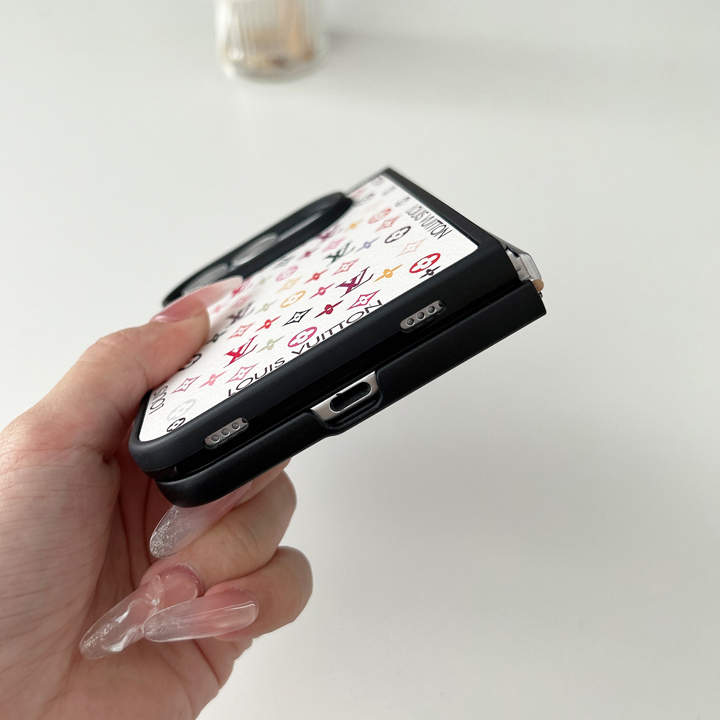 ブランド ケース iphoneiphone18プロ lv 