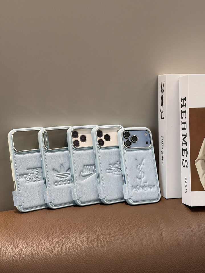 アイホン18plus カバー adidas