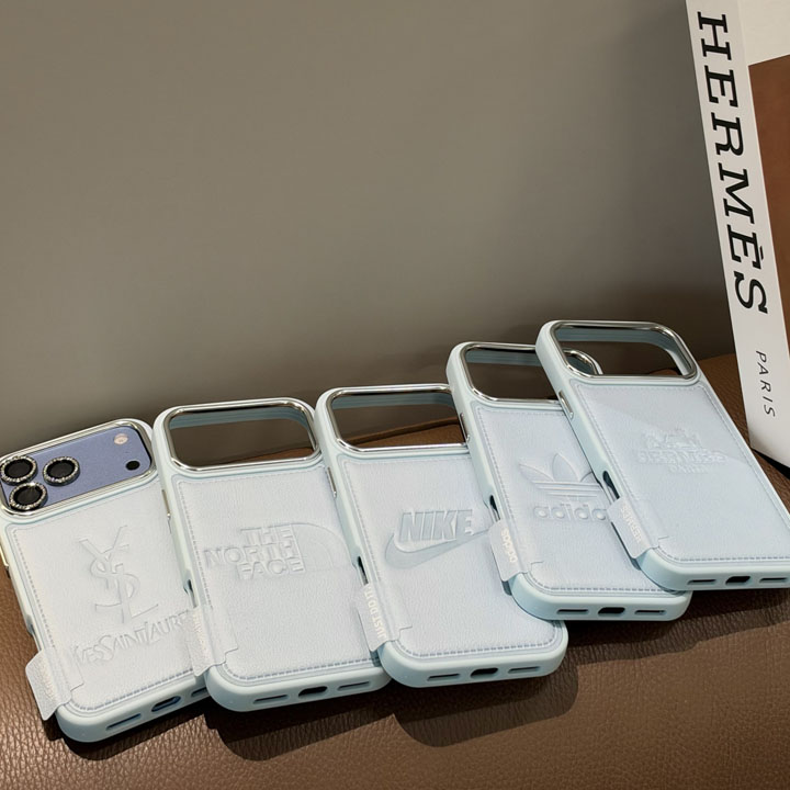 アディダス adidas アイホンiphone17 スマホケース