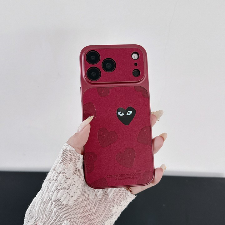 comme des garçons風 カバー アイフォン18pro max